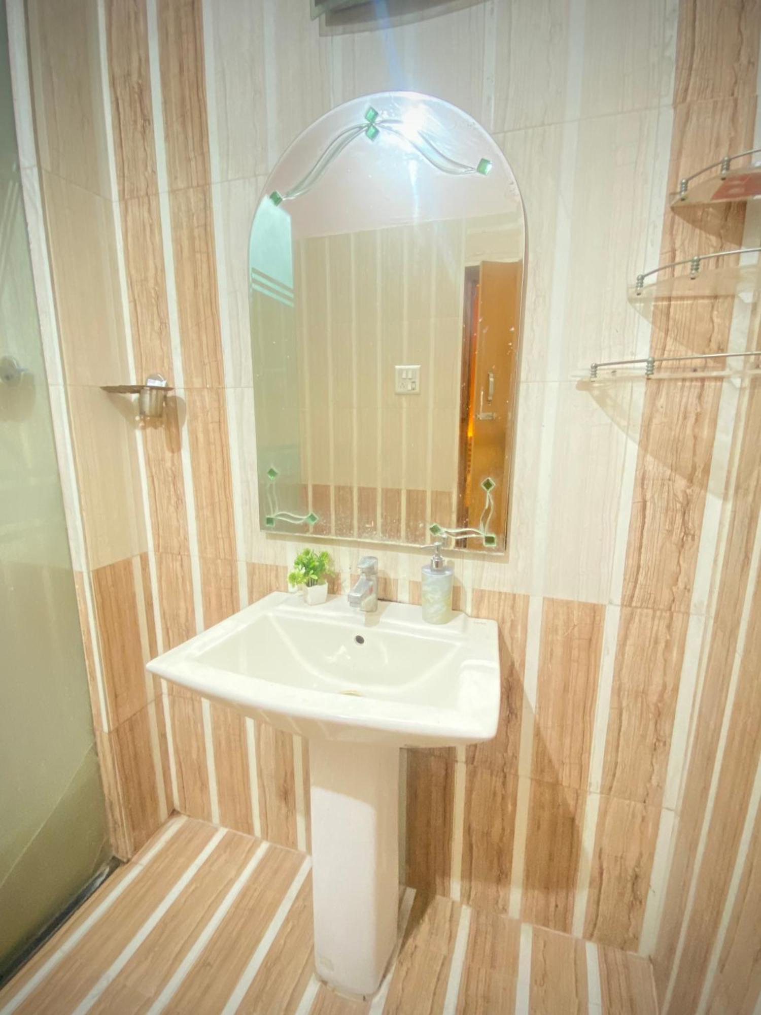 Rudra_Homestay Waranasi Zewnętrze zdjęcie