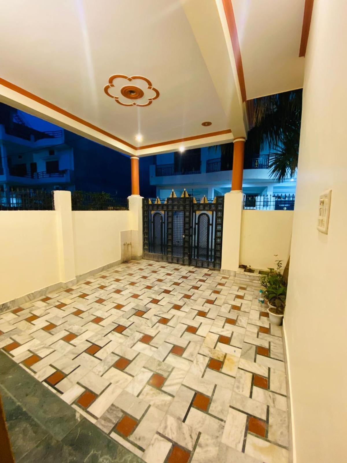 Rudra_Homestay Waranasi Zewnętrze zdjęcie